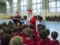 НОВОГОДНИХ ПОДАРКОВ ХВАТИЛО ВСЕМ