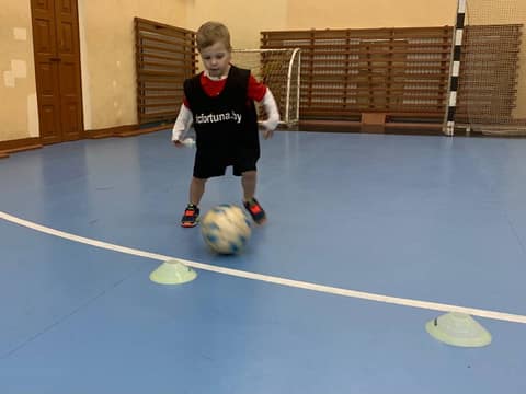 ДЕНЬ ЗА ДНЕМ. СУББОТА: НАШ ОРАНЖЕВО-СИНИЙ УРОВЕНЬ БЕЗОПАСЕН!