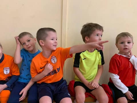 ДЕНЬ ЗА ДНЕМ. ВОСКРЕСЕНЬЕ: КОГДА ИГРА В РАДОСТЬ!
