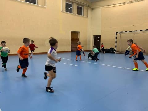 ДЕНЬ ЗА ДНЕМ. СУББОТА: НАШ ОРАНЖЕВО-СИНИЙ УРОВЕНЬ БЕЗОПАСЕН!