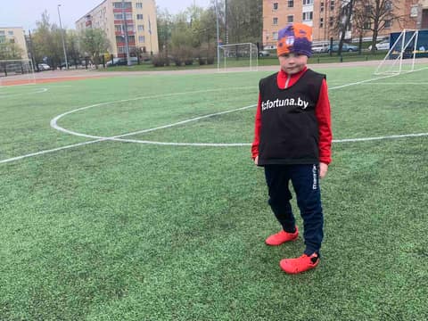 ДЕНЬ ЗА ДНЕМ. ПЯТНИЦА: МЫ НАНИЗЫВАЕМ ДНИ СВОИ НА НИТОЧКИ СУДЬБЫ...