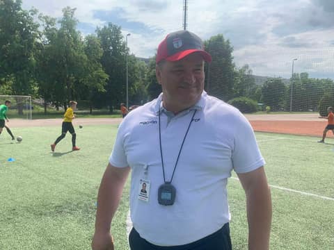 ДЕНЬ ЗА ДНЕМ. ПОНЕДЕЛЬНИК: ТВОЕЙ МЕЧТЕ НИКТО ЛЕТЕТЬ НЕ ЗАПРЕТИТ!