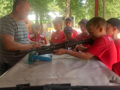 КЛУБНЫЙ ЛЕТНИЙ ЛАГЕРЬ: ВОТ И СКАЗОЧКЕ КОНЕЦ...