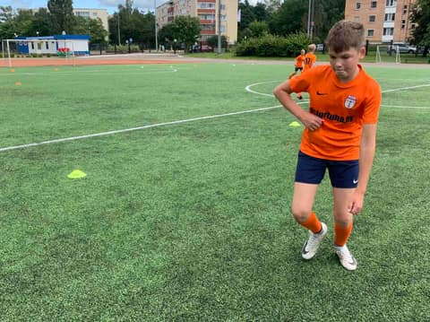 ДЕНЬ ЗА ДНЕМ. ПОНЕДЕЛЬНИК: НЕТ ЛУЧШЕ НИЧЕГО ИЮЛЬСКИХ ТРЕНИРОВОК!