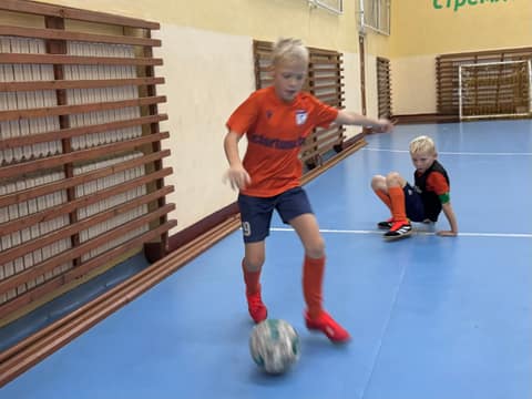 ДЕНЬ ЗА ДНЕМ: ПОПРОЩАЕМСЯ СО СТАДИОНОМ ДО ВЕСНЫ...