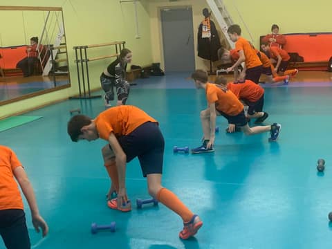 ДЕНЬ ЗА ДНЕМ. ЧЕТВЕРГ: НОВОЕ - ХОРОШО ПОДЗАБЫТОЕ СТАРОЕ...