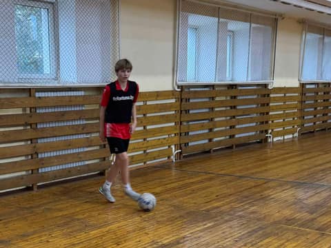 ДЕНЬ ЗА ДНЕМ: ЛИШЬ ПОЛГОДА ДО МАЯ...