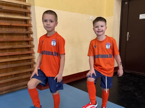 ДЕНЬ ЗА ДНЕМ: ДЕРЖИТЕСЬ, ПАРНИ, СКОРО ЛЕТО...