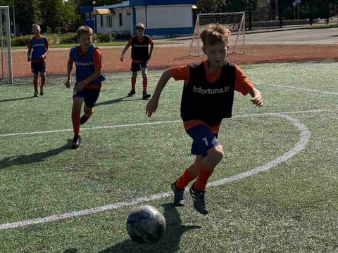 ДЕНЬ ЗА ДНЕМ: ТРЕНИРУЯ ТЕЛО, ВЗРАЩИВАЕМ ДУШУ...