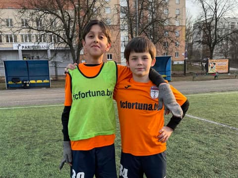 ДЕНЬ ЗА ДНЕМ: СЧАСТЛИВ НЕ ТОТ, КТО ИМЕЕТ ВСЕ САМОЕ ЛУЧШЕЕ, А ТОТ, КТО ИЗВЛЕКАЕТ ВСЕ ЛУЧШЕЕ ИЗ ТОГО, ЧТО ИМЕЕТ...
