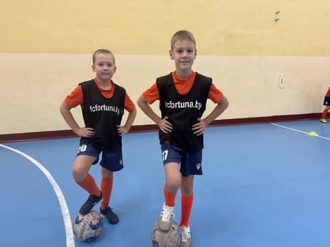 ДЕНЬ ЗА ДНЕМ: ПОПРОЩАЕМСЯ СО СТАДИОНОМ ДО ВЕСНЫ...