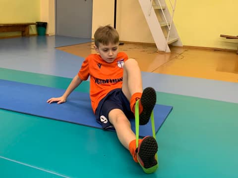 ДЕНЬ ЗА ДНЕМ. ЧЕТВЕРГ: ЧЕРЕЗ ТРИ НЕДЕЛИ - ВТОРОЙ ТУР ОТБОРА В АКАДЕМИЮ АБФФ. ГОТОВИМСЯ И НАДЕЕМСЯ...
