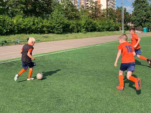 ДЕНЬ ЗА ДНЕМ: КТО ЛЕТОМ В РАБОТЕ, ТОТ ОСЕНЬЮ В ИГРЕ...