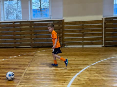 ДЕНЬ ЗА ДНЕМ: ЧЕЛОВЕК, КОТОРЫЙ ПОСТОЯННО ОГЛЯДЫВАЕТСЯ НАЗАД, РАНО ИЛИ ПОЗДНО СПОТКНЕТСЯ...