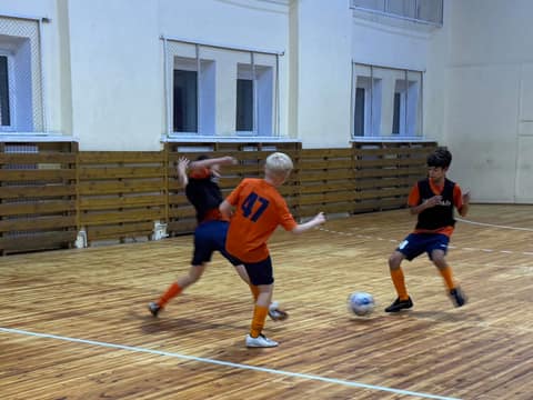 ДЕНЬ ЗА ДНЕМ: ЧТО МОЖЕТ БЫТЬ ЛУЧШЕ ТРЕНИРОВКИ В КАНИКУЛЫ?