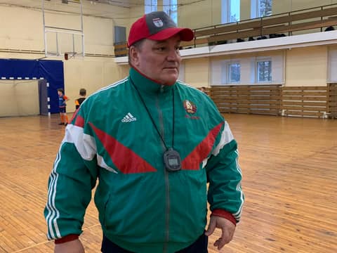 ДЕНЬ ЗА ДНЕМ. УИК-ЭНД: ЧТОБЫ ЛЕТАТЬ С ОРЛАМИ, НЕ ПАСИТЕСЬ С ИНДЮКАМИ!