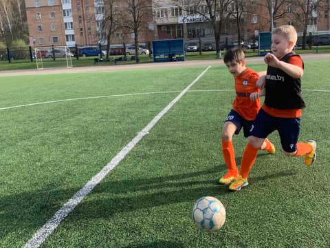 ДЕНЬ ЗА ДНЕМ: АПРЕЛЬ ЛЕТУ ПРИВЕТЫ ПОСЛАЛ...