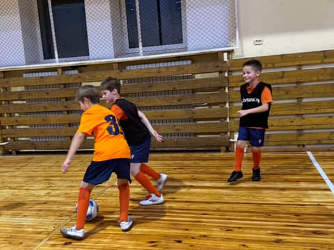 ДЕНЬ ЗА ДНЕМ: ЧТО МОЖЕТ БЫТЬ ЛУЧШЕ ТРЕНИРОВКИ В КАНИКУЛЫ?