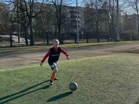 ДЕНЬ ЗА ДНЕМ: ДОБРО ШРАМОВ НЕ ОСТАВЛЯЕТ, ПОЭТОМУ ЕГО НЕ ПОМНЯТ...