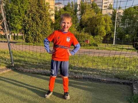 ДЕНЬ ЗА ДНЕМ: ЕСЛИ У ЧЕЛОВЕКА ПО ЖИЗНИ СВОИ ПЕСНИ, ЕГО МАЛО ВОЛНУЮТ ЧУЖИЕ ДУДКИ...
