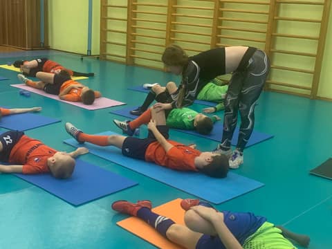 ДЕНЬ ЗА ДНЕМ. ЧЕТВЕРГ: НОВОЕ - ХОРОШО ПОДЗАБЫТОЕ СТАРОЕ...