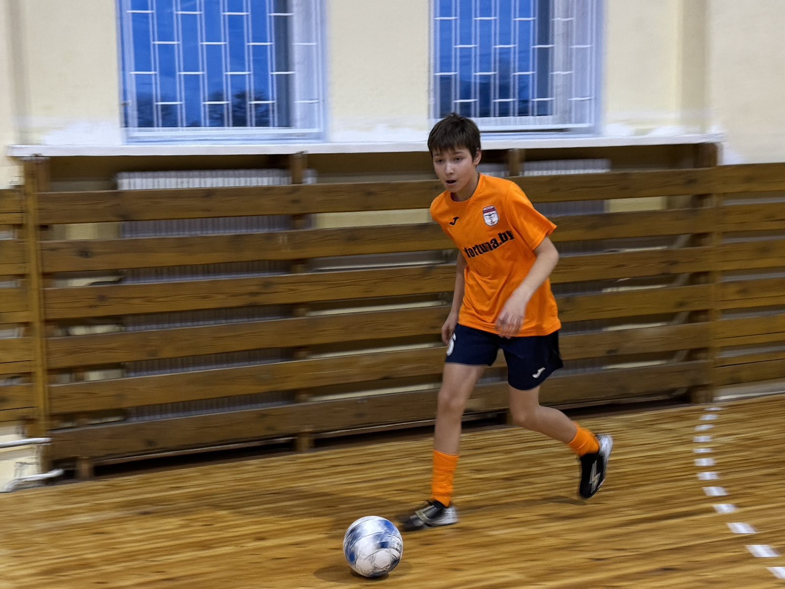 ДЕНЬ ЗА ДНЕМ: ЧЕЛОВЕК, КОТОРЫЙ ПОСТОЯННО ОГЛЯДЫВАЕТСЯ НАЗАД, РАНО ИЛИ ПОЗДНО СПОТКНЕТСЯ...