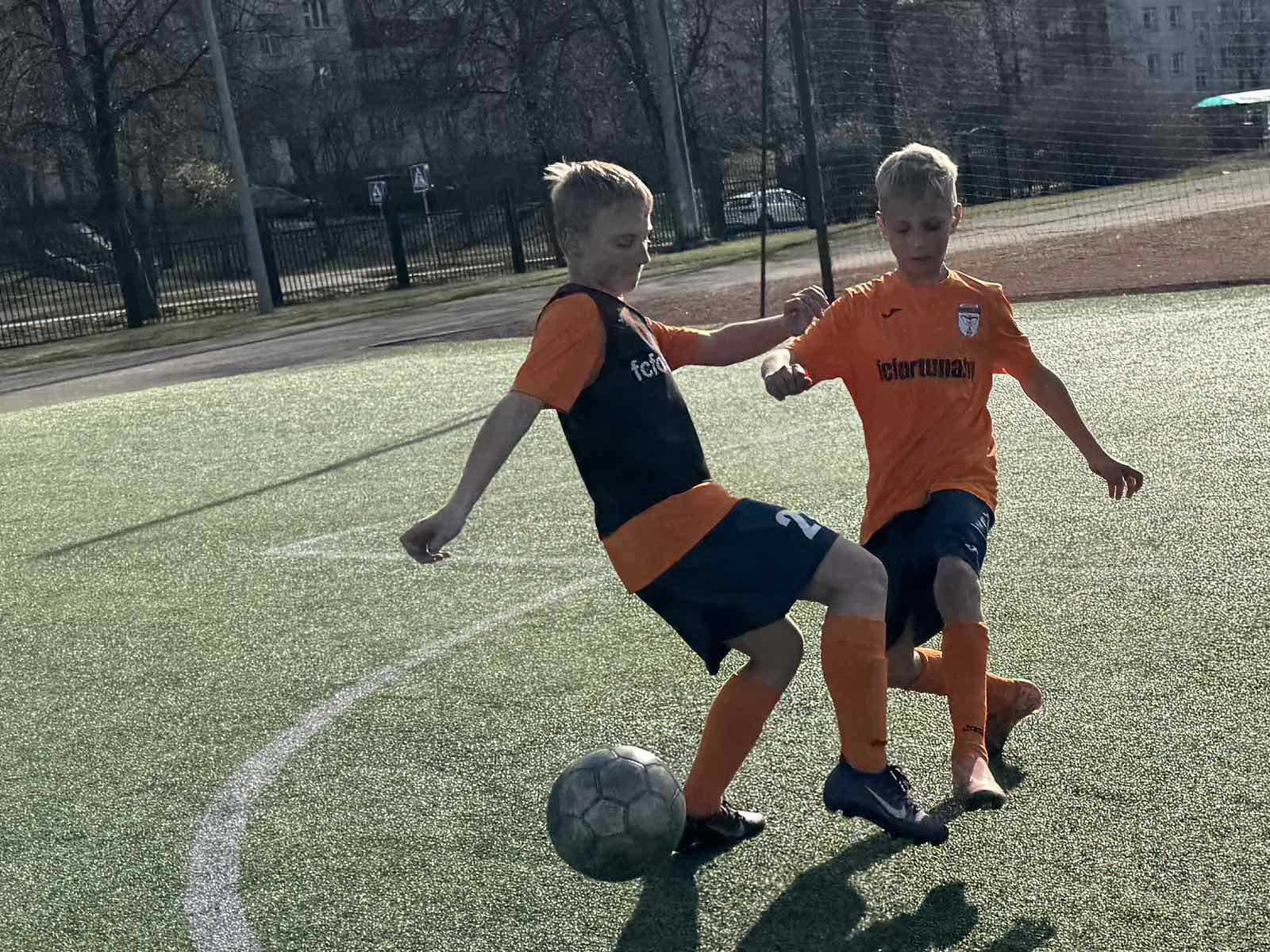 ДЕНЬ ЗА ДНЕМ: ДОБРО ШРАМОВ НЕ ОСТАВЛЯЕТ, ПОЭТОМУ ЕГО НЕ ПОМНЯТ...